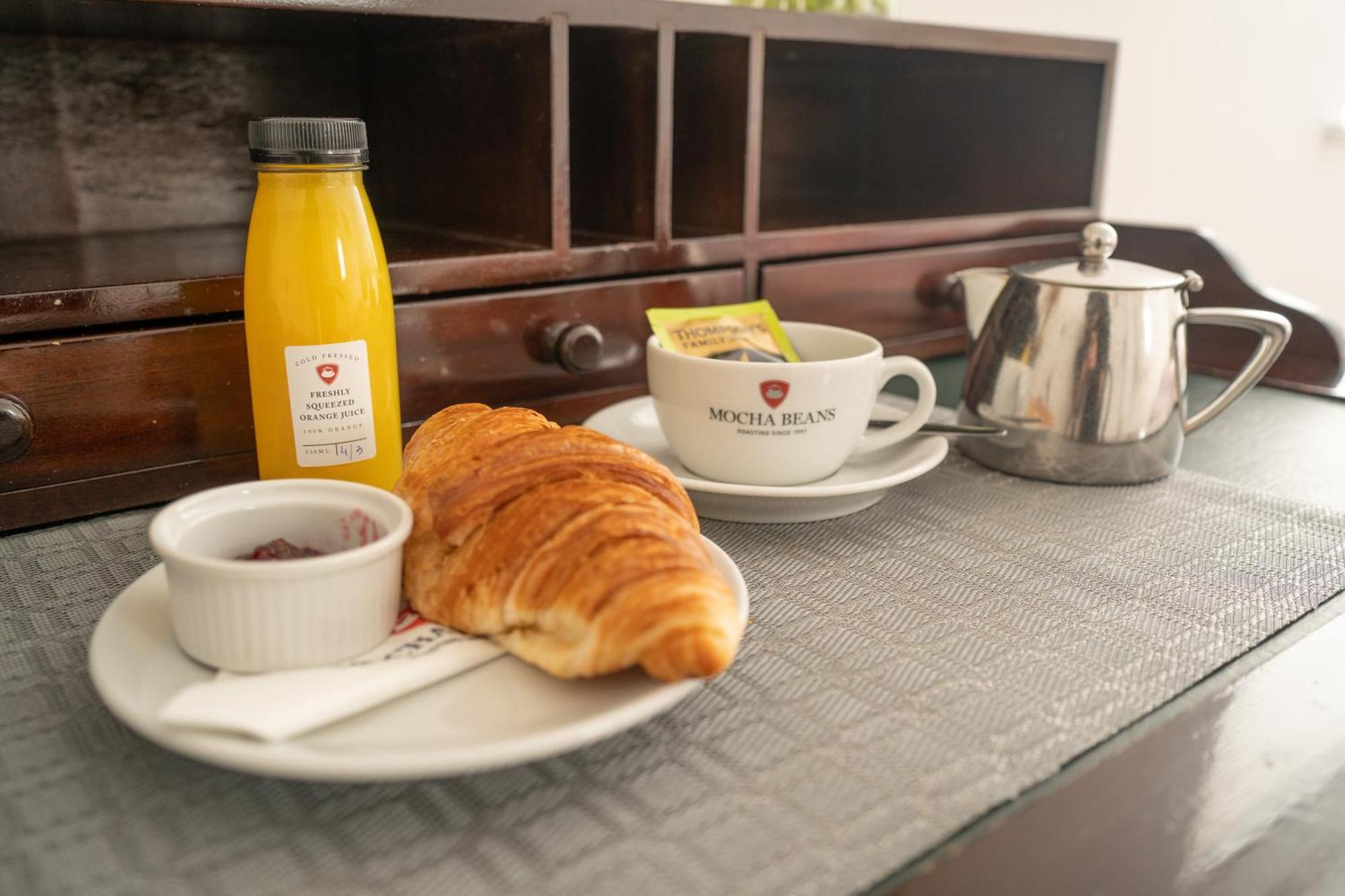 Mocha Newcastle Bed & Breakfast Galway Eksteriør bilde