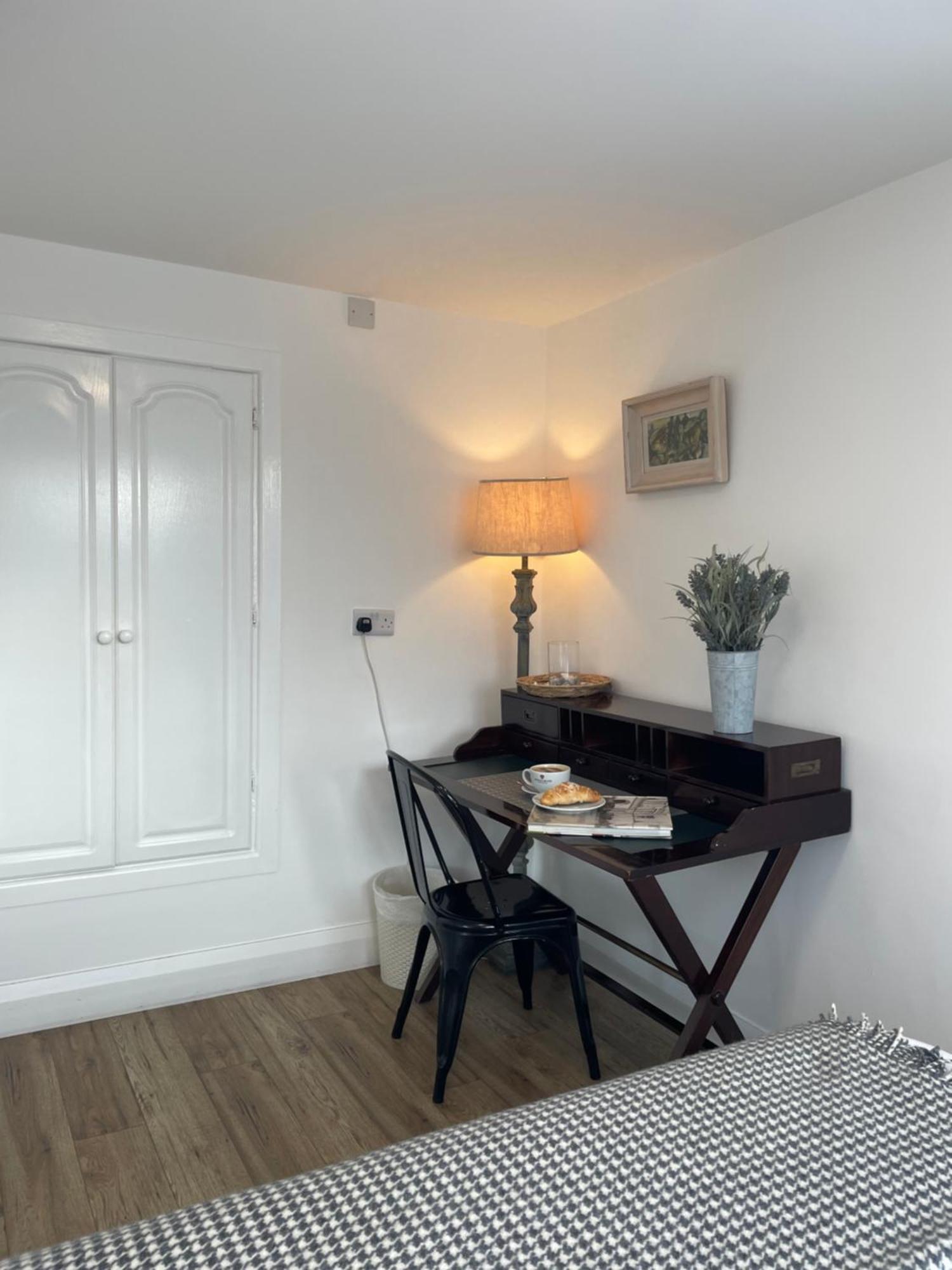 Mocha Newcastle Bed & Breakfast Galway Eksteriør bilde